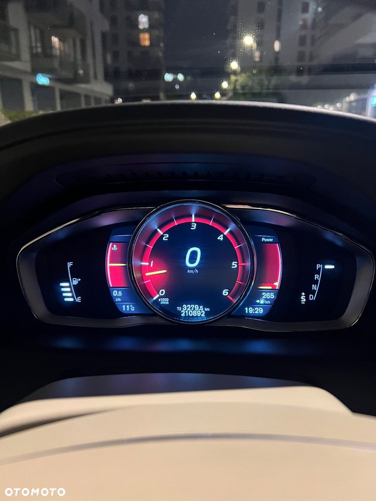Volvo XC 60 D4 AWD Summum - 29