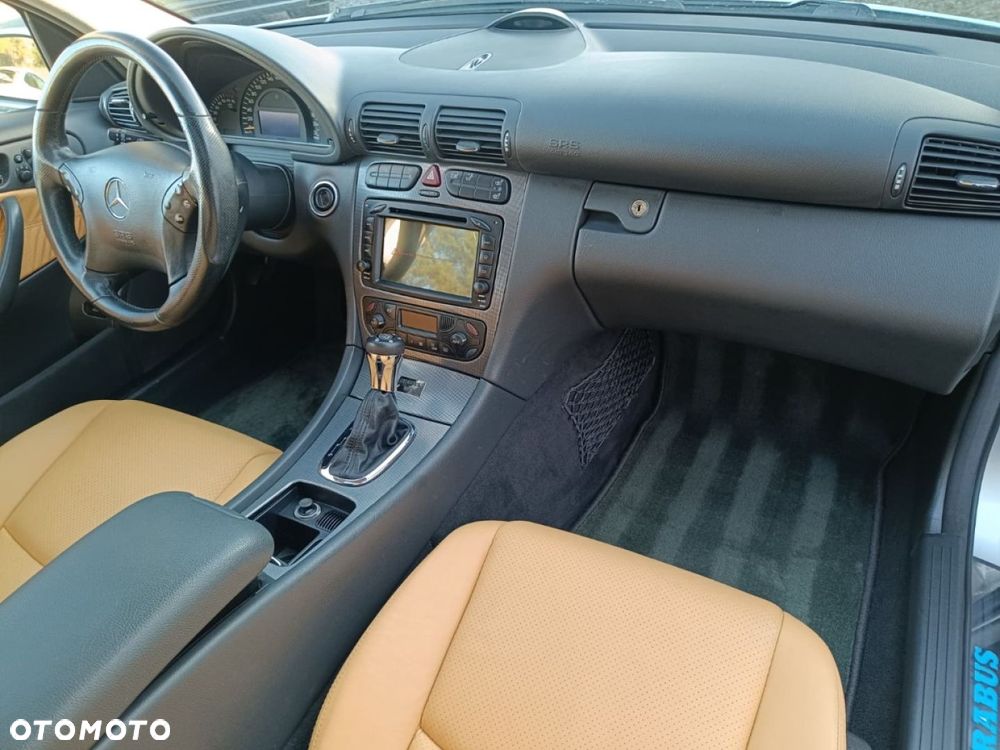 Mercedes-Benz Klasa C - 26