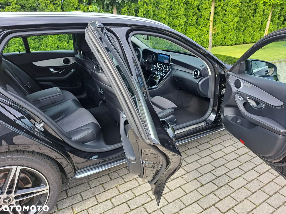 Mercedes-Benz Klasa C 220 d 9G-TRONIC Avantgarde - 15