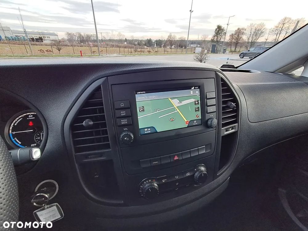 Mercedes-Benz eVito - 21