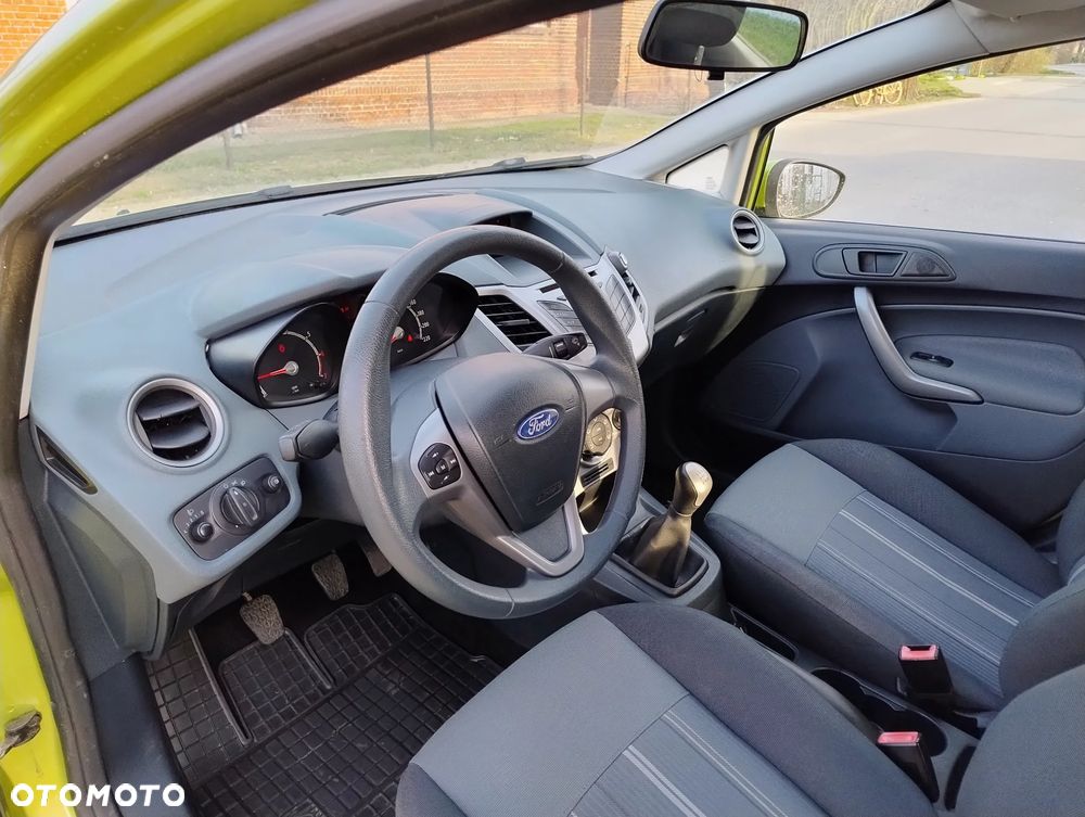 Ford Fiesta 1.25 Viva - 6