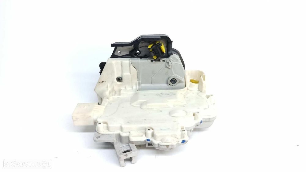 FECHADURA PORTA FRONTAL DIREITA AUDI A3 2006 -4F2837015 - 2