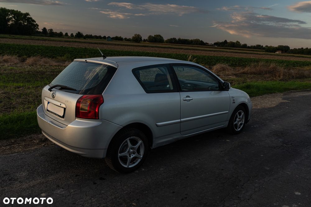 Toyota Corolla 2.0 D-4D Terra - 15