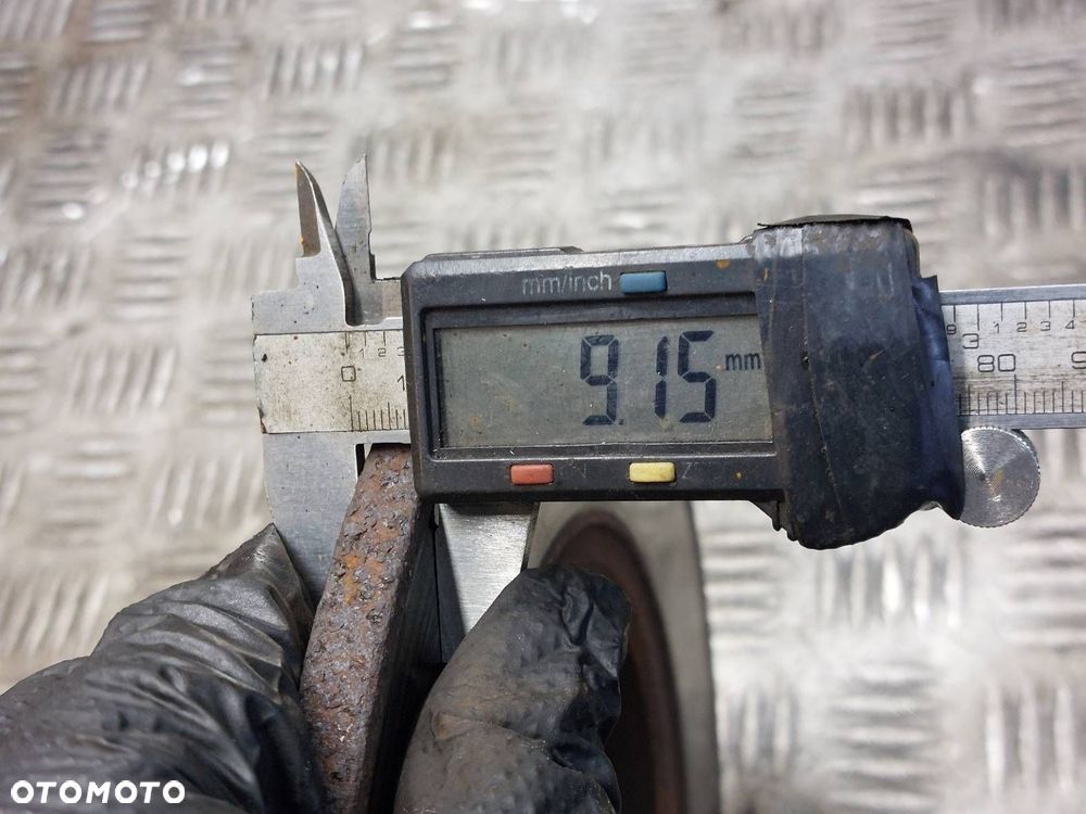 TARCZE HAMULCOWE TYŁ + KLOCKI + ZACISKI AUDI A4 B6 - 5