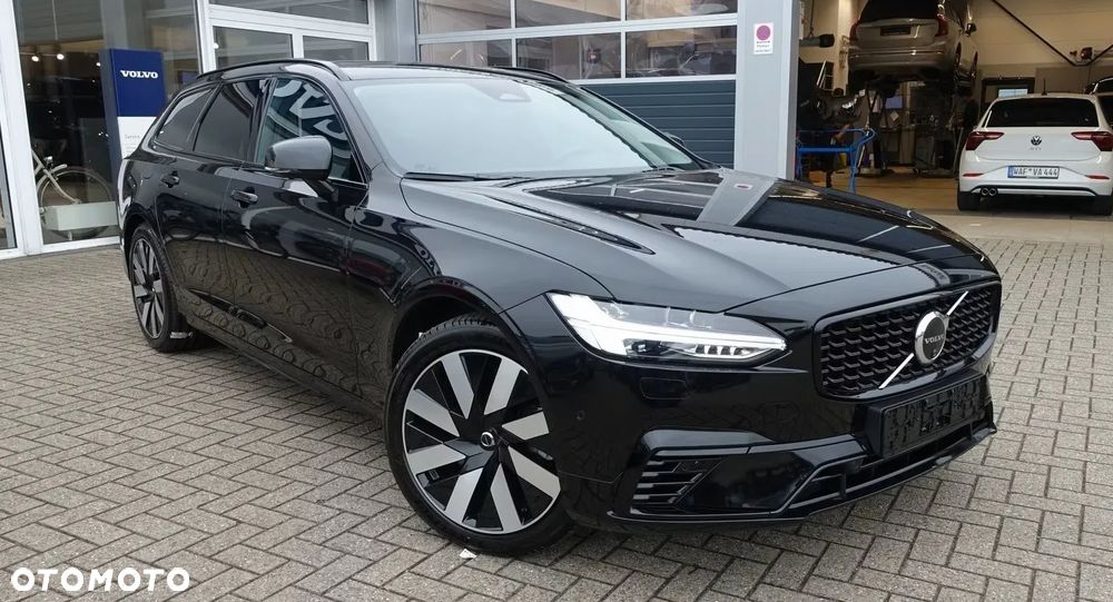 Volvo V90 T8 AWD Plug-In Hybrid Plus Dark - 5