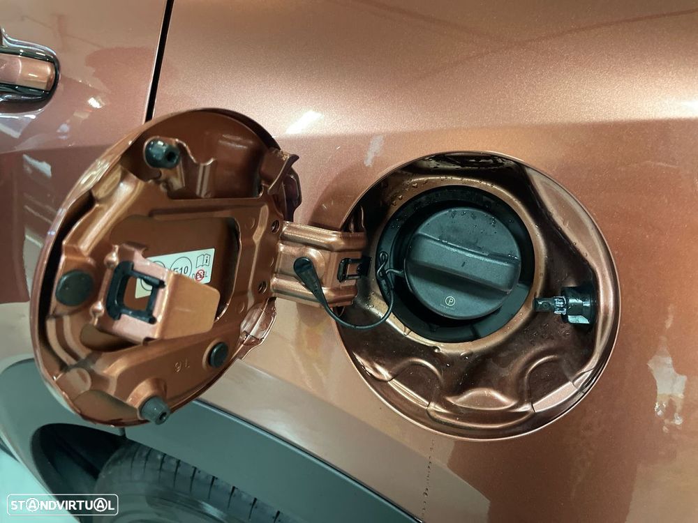 Lexus LBX Cool+ - 32