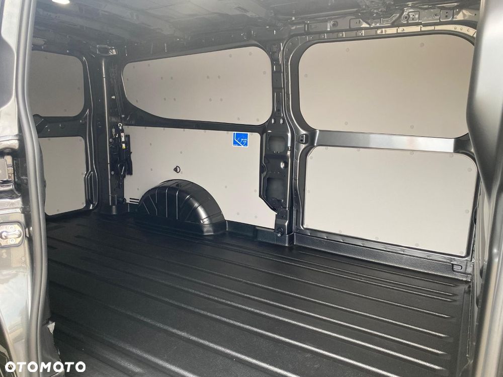 Ford Transit Custom - 16