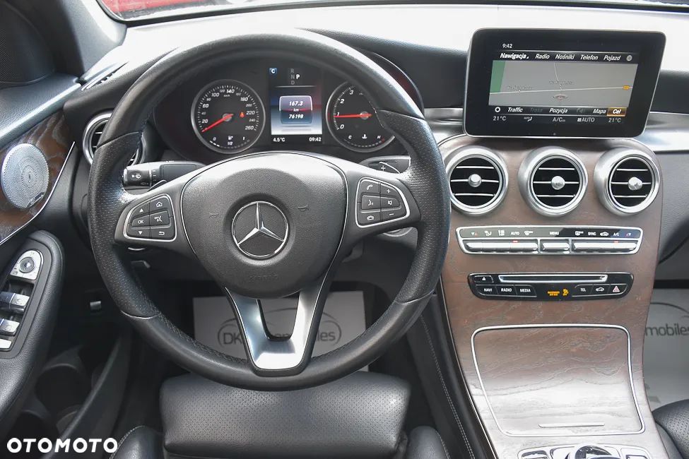 Mercedes-Benz GLC 300 Coupe 4Matic 9G-TRONIC AMG Line - 30