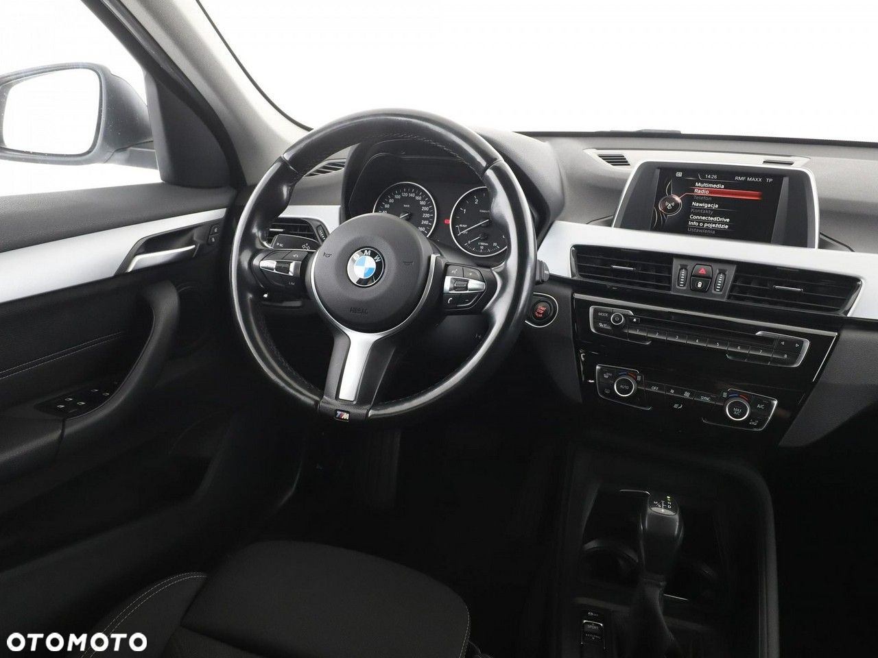 BMW X1 sDrive18d Advantage - 16