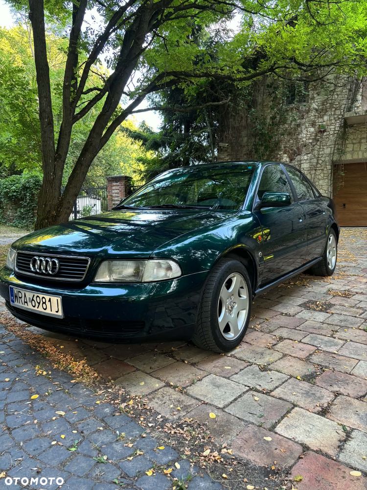 Audi A4 Limousine 2.6 - 1