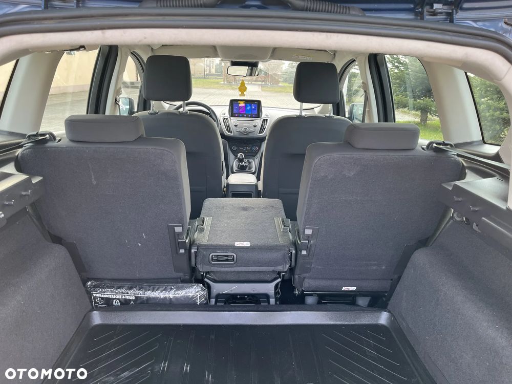 Ford C-MAX - 13