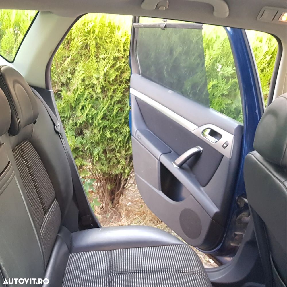 Peugeot 407 HDi 135 Automatik Esplanade - 11