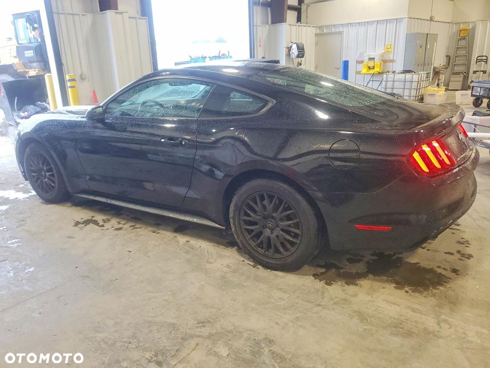 Ford Mustang 3.7 V6 - 3