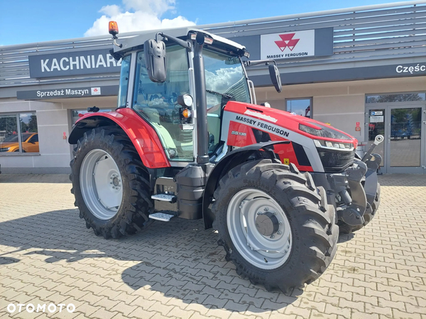 Massey Ferguson 5S.135