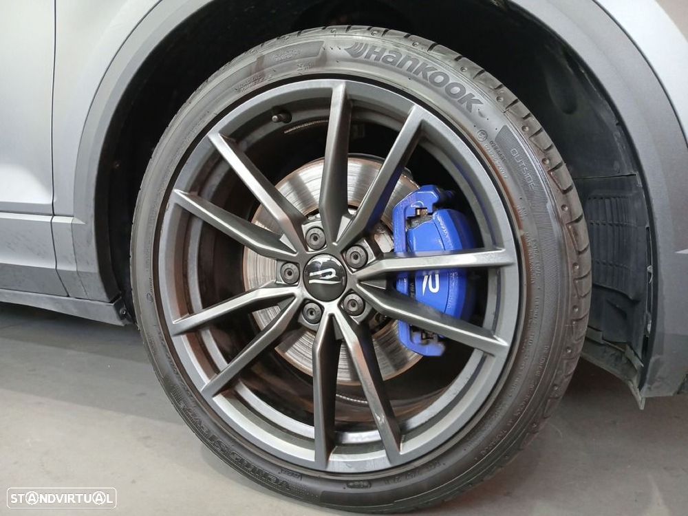 VW T-Roc R 2.0 TSI - 37