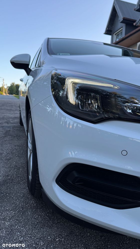Opel Astra - 12