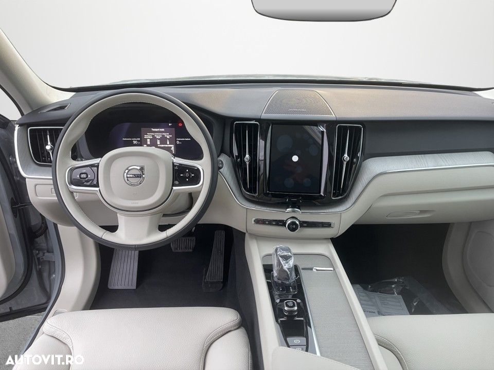 Volvo XC 60 T8 AWD AT PHEV Plus Bright - 14