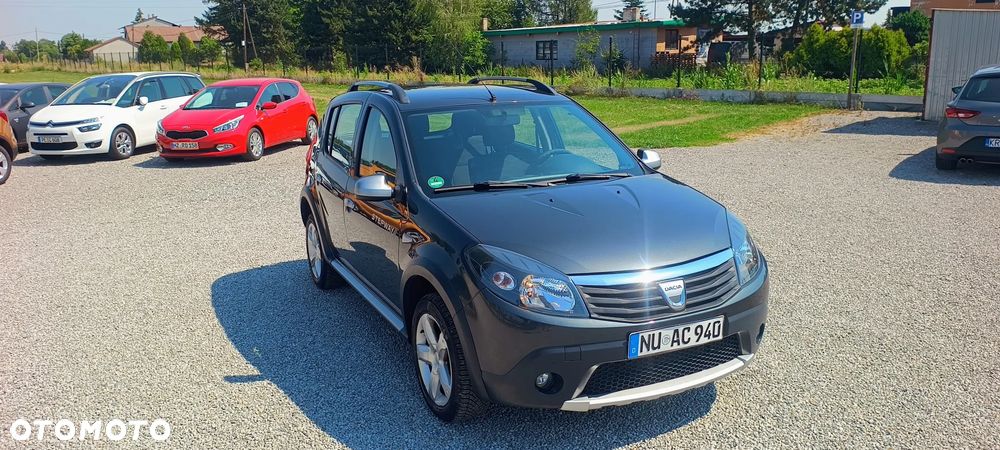 Dacia Sandero Stepway 1.6 - 5