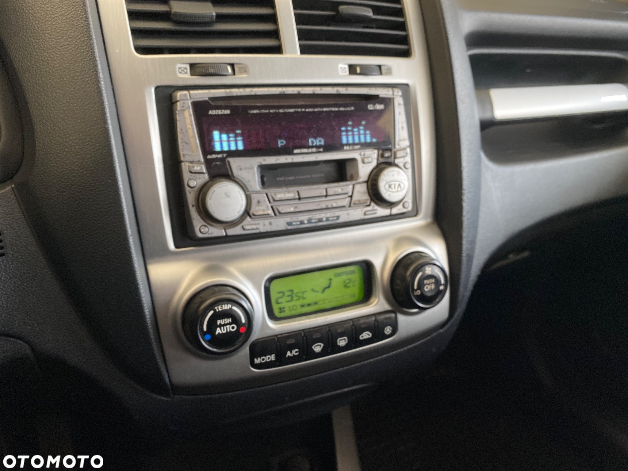 Kia Sportage 2.0 Expedition - 24