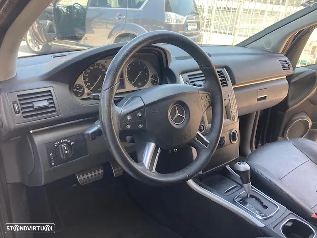 Mercedes-Benz B 150 Autotronic - 19