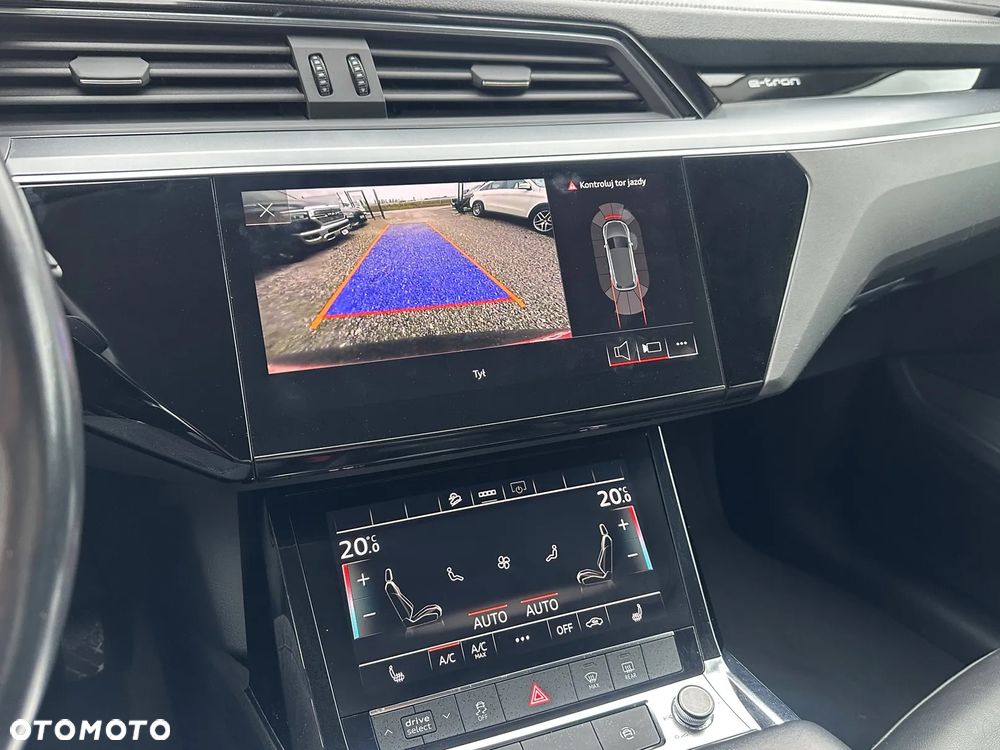 Audi e-tron 50 Quattro Advanced - 9