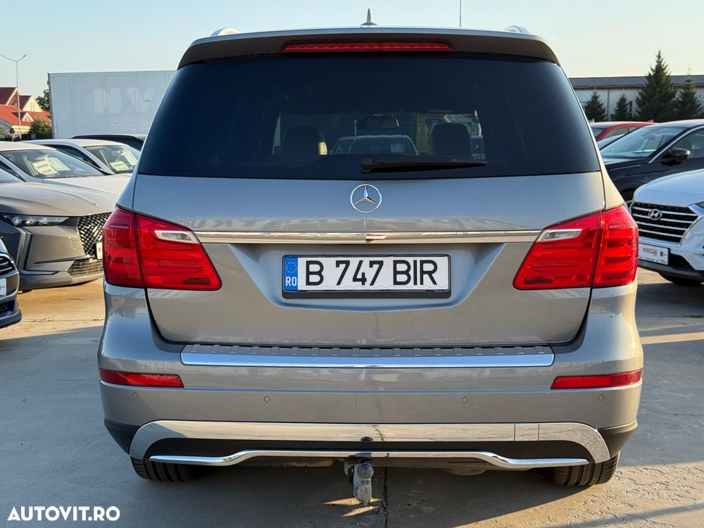 Mercedes-Benz GLS - 21