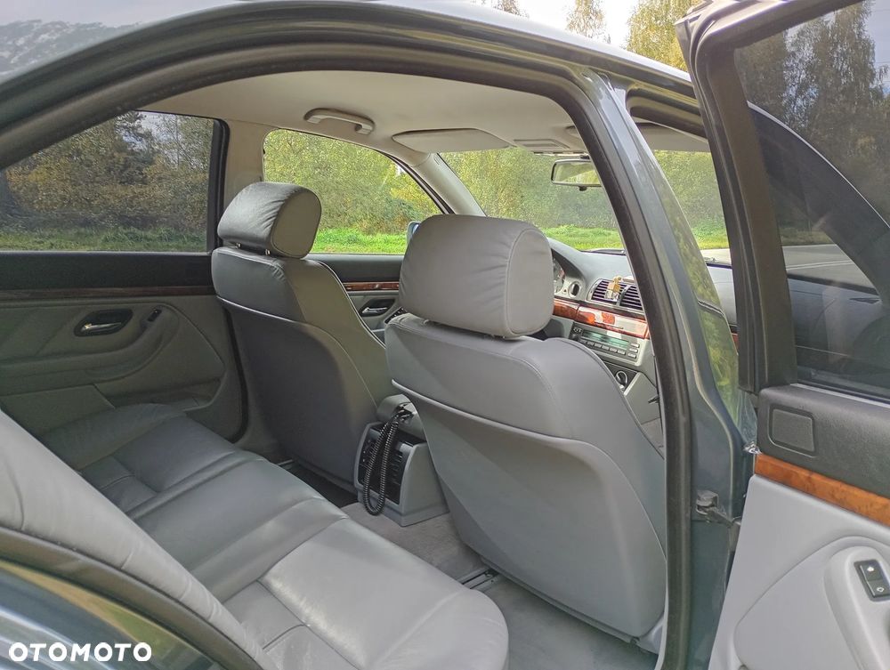 BMW Seria 5 - 21