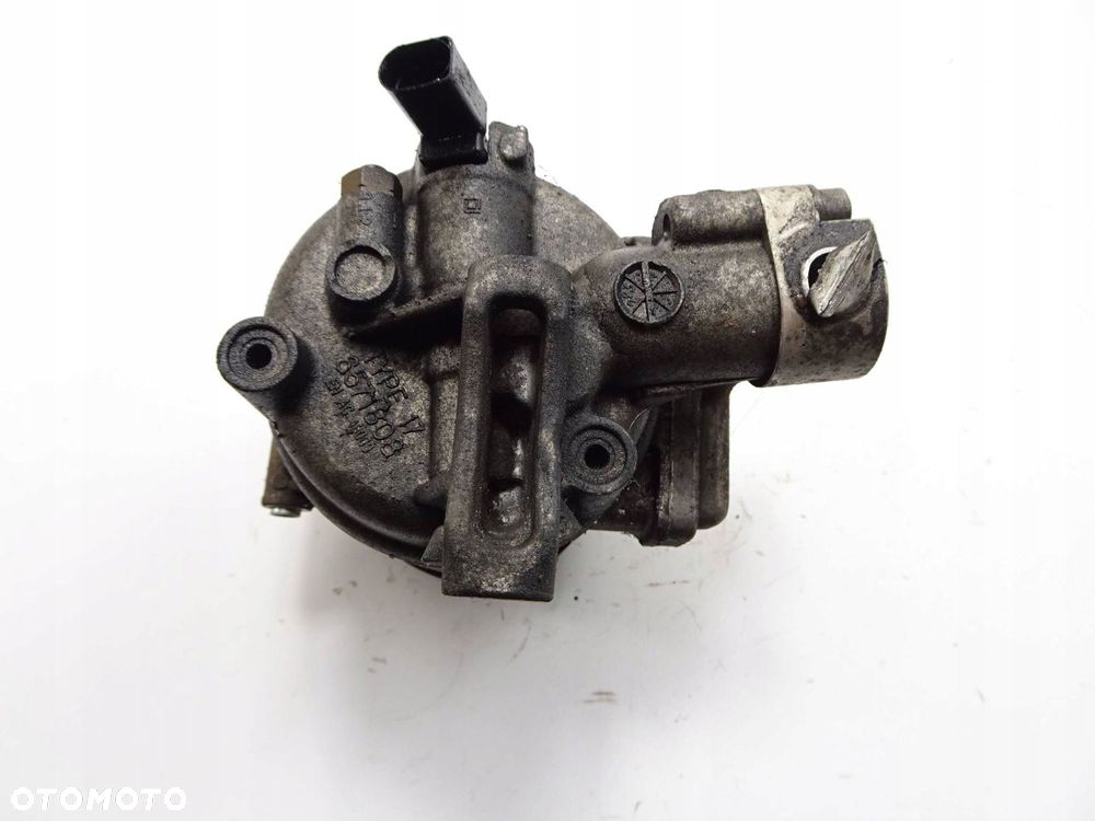 kompresor klimatyzacji volkswagen polo v 6r 1.2 benzyna 5n0820803a - 5