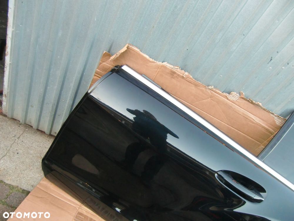 Drzwi lewe Mercedes CLS W218  197 - 3