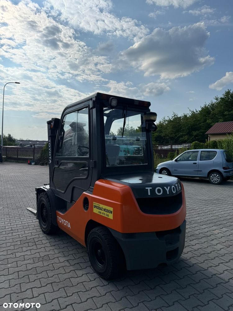 Toyota - 1