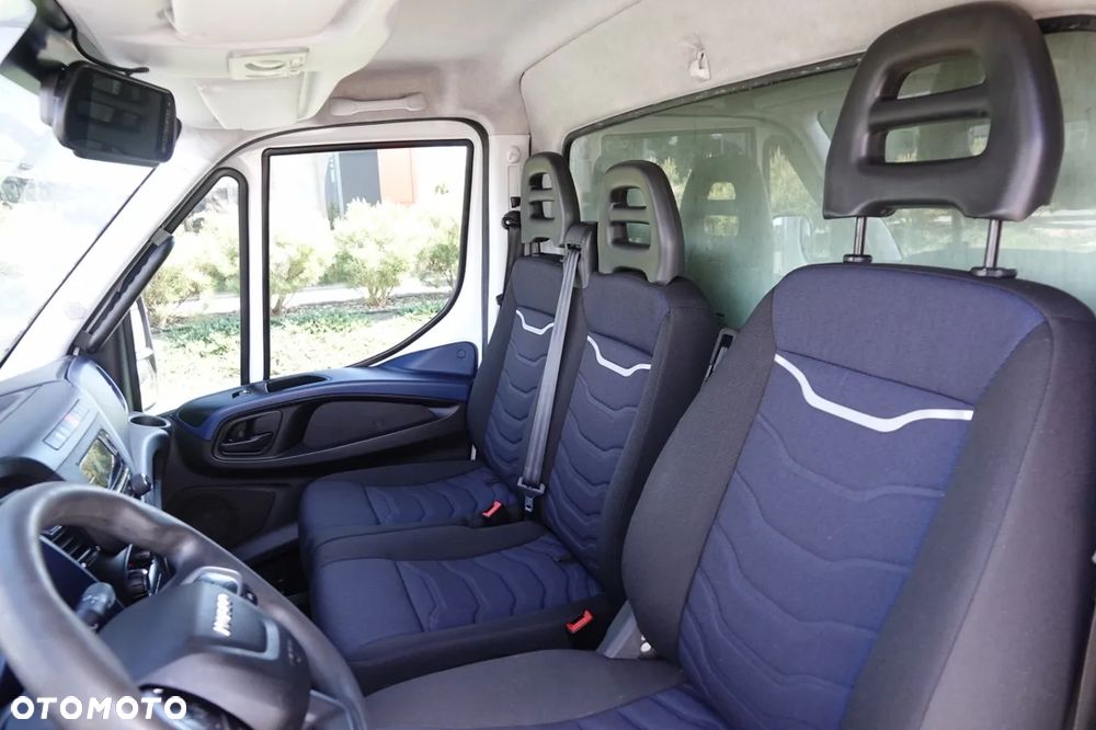 Iveco DAILY 35-160 / KONTENER 4,3 M / WINDA / BLIŹNIAK / HI MATIC /  SPROWADZONY - 26