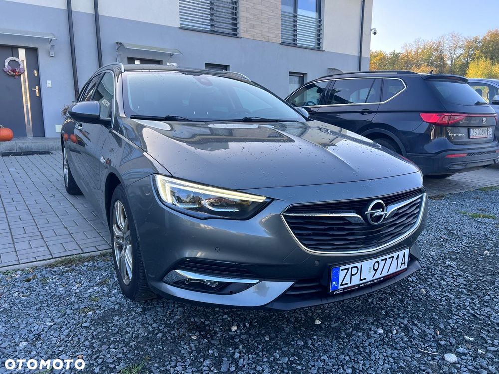 Opel Insignia - 22
