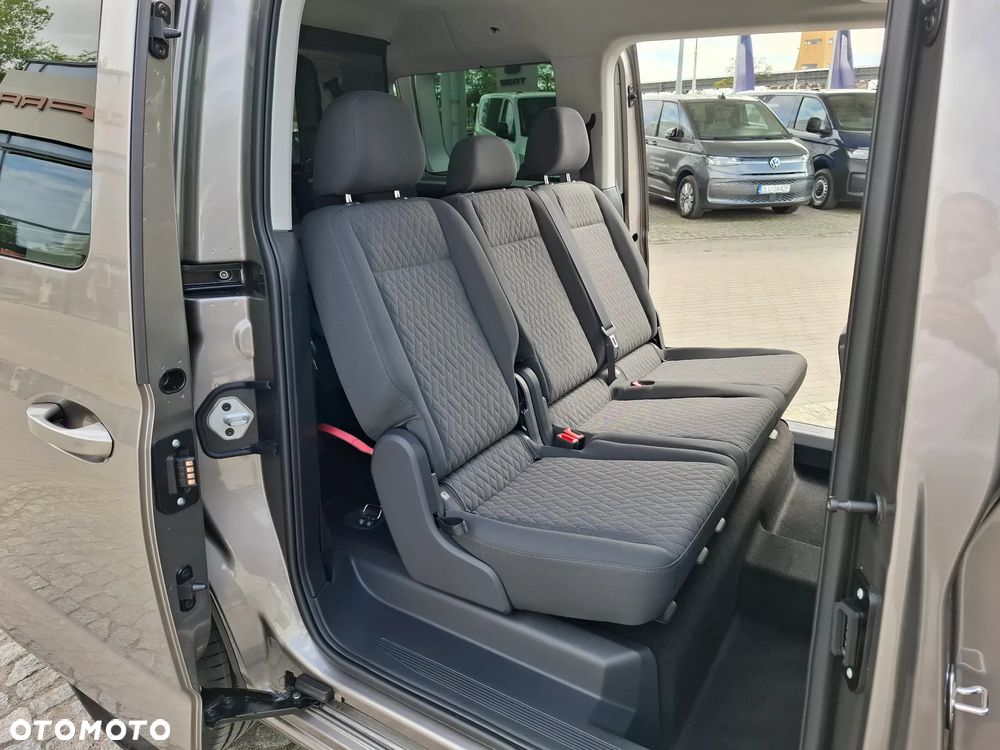 Volkswagen Caddy Maxi 2.0 TDI Life DSG - 9