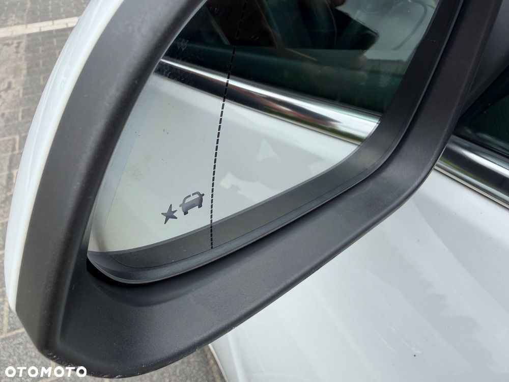 Opel Insignia 2.0 Exclusive - 29
