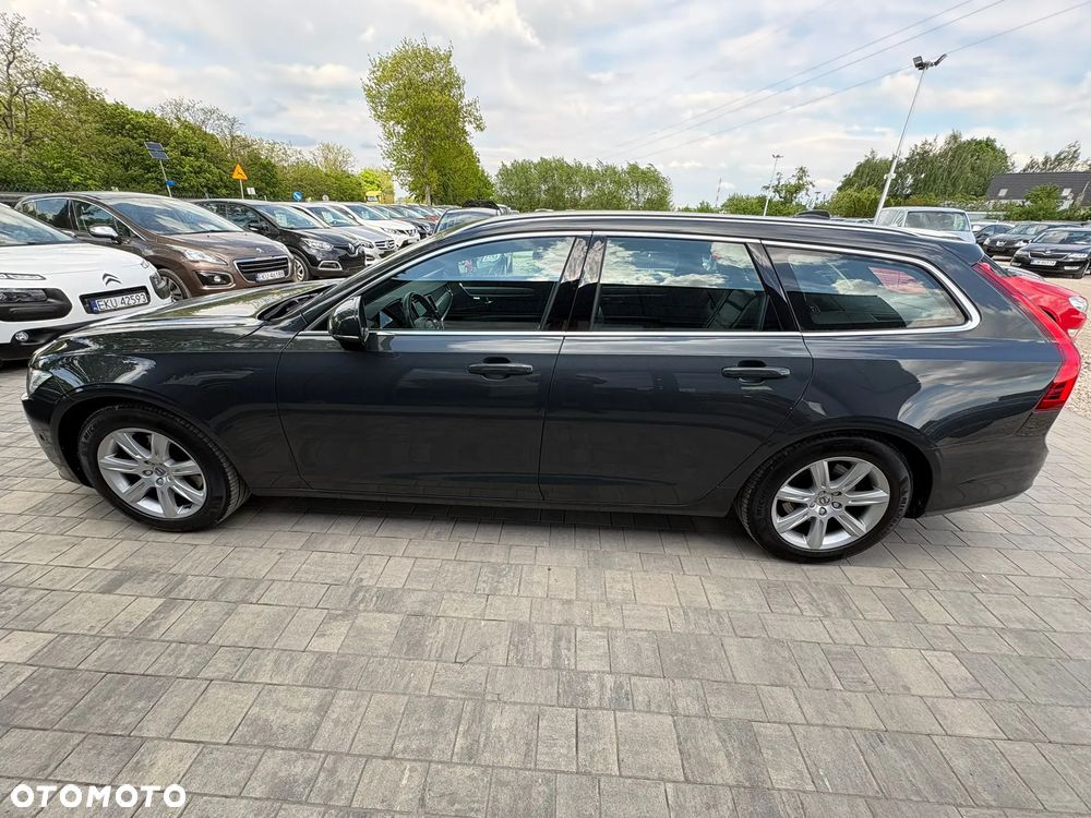Volvo V90 D4 AWD Geartronic Momentum - 8