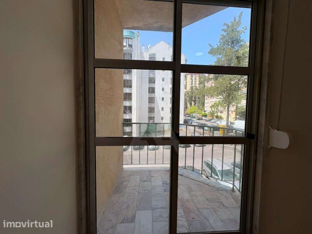 Apartamento T2 - Grande imagem: 3/14