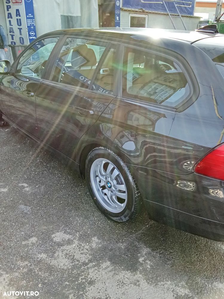 BMW Seria 3 318d DPF - 6