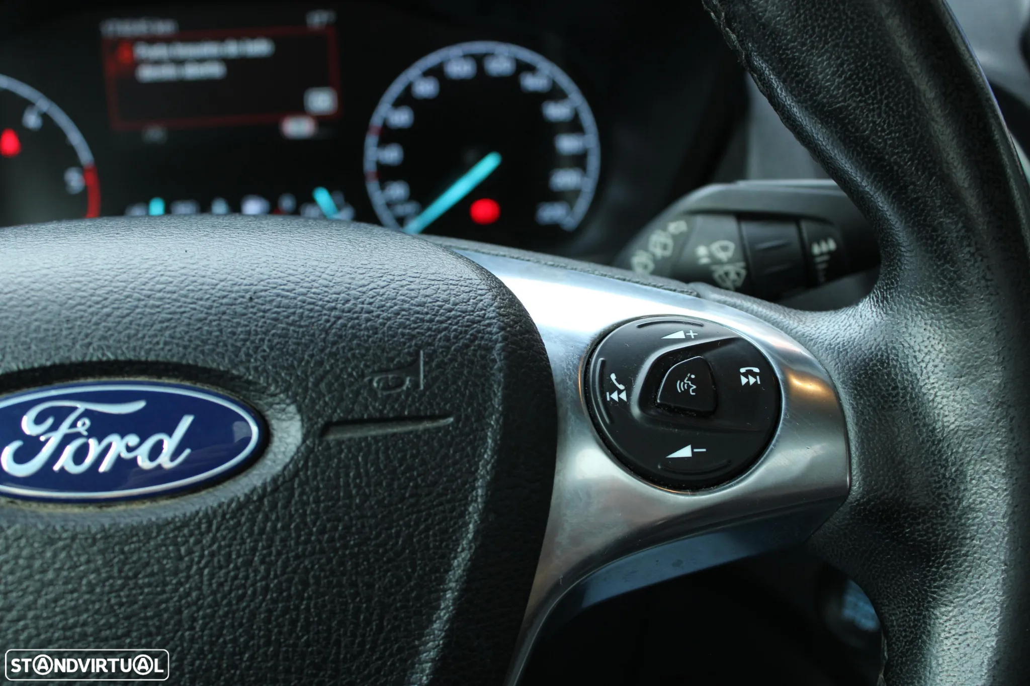Ford Tourneo Connect Grand 1.5 TDCi Titanium - 29