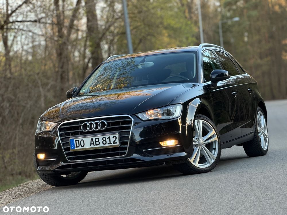 Audi A3 Sportback 2.0 TDI Ambiente - 2