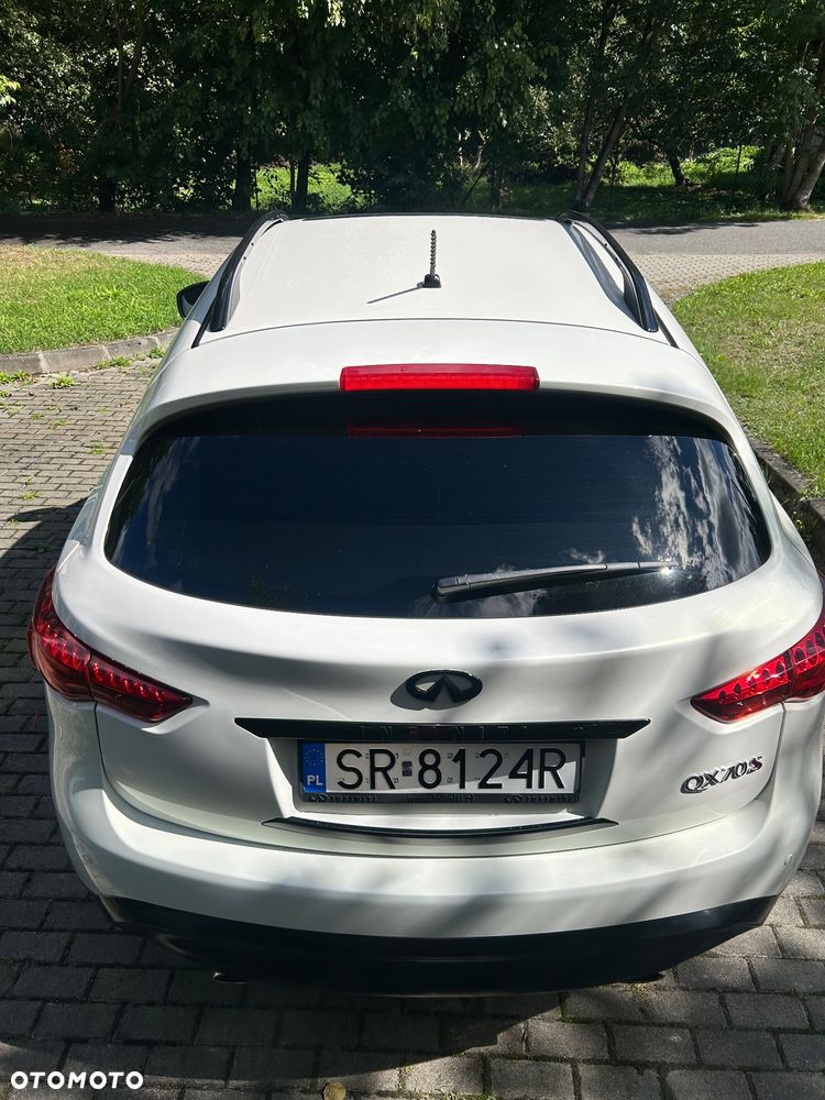 Infiniti Q70 3.7 S Premium - 7