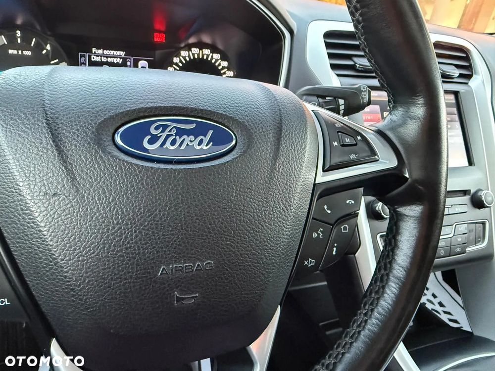 Ford Mondeo 2.0 TDCi Ambiente - 23