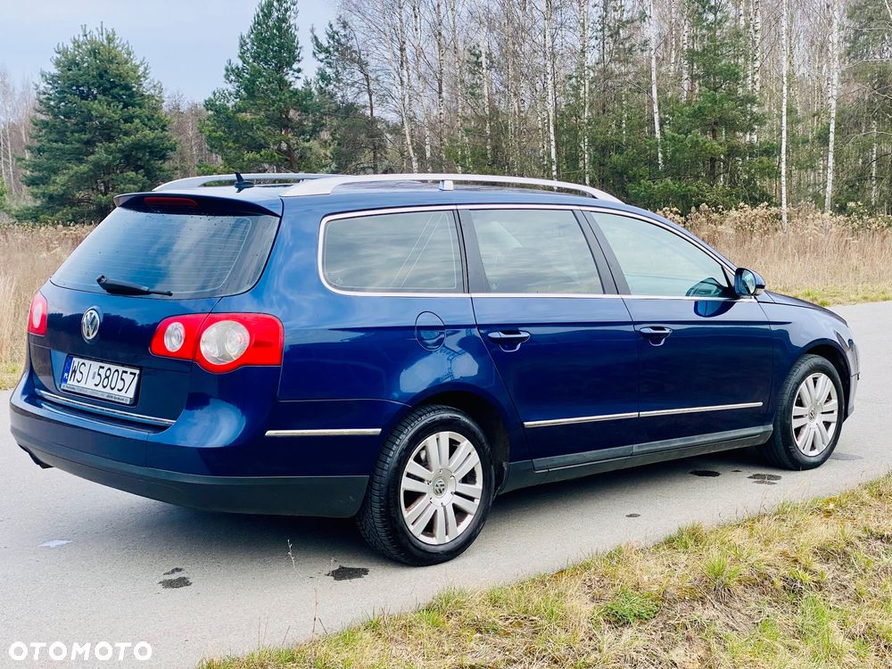 Volkswagen Passat 2.0 TDI Highline - 18