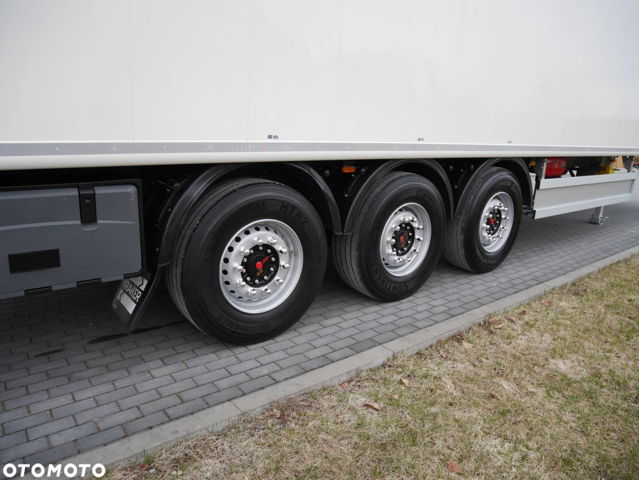 Kraker Ruchoma Podłoga 92m3 - 11