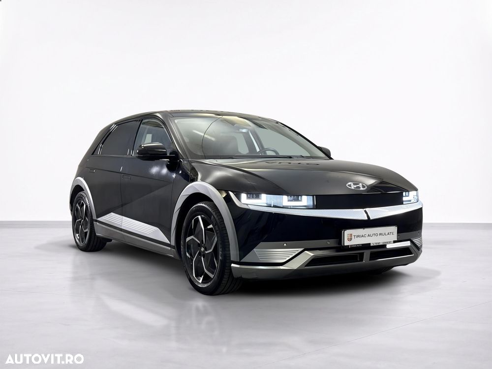 Hyundai IONIQ - 8