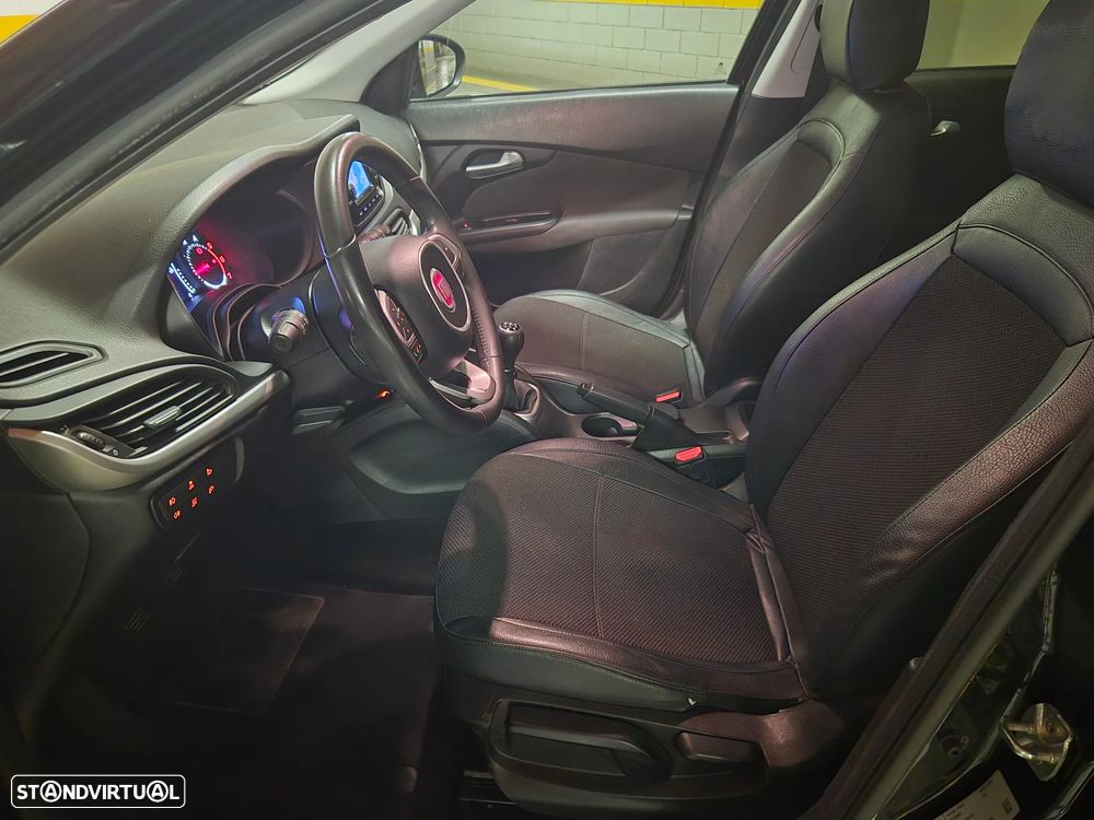 Fiat Tipo 1.3 M-Jet Lounge - 25