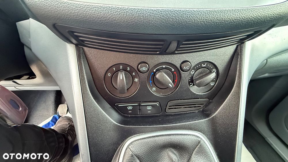 Ford C-MAX - 15