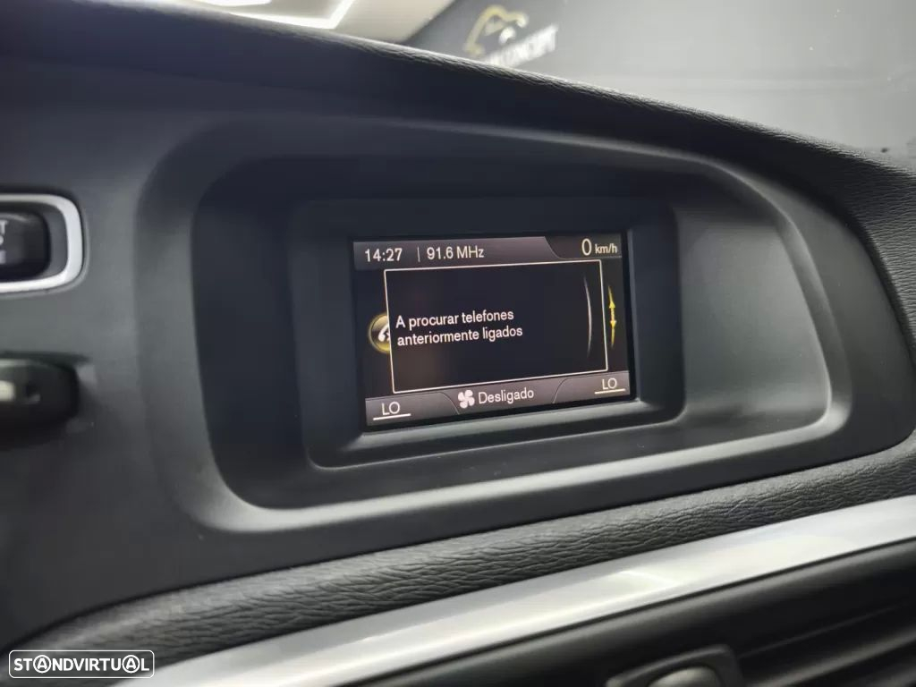 Volvo V40 1.6 D2 Momentum Eco - 36