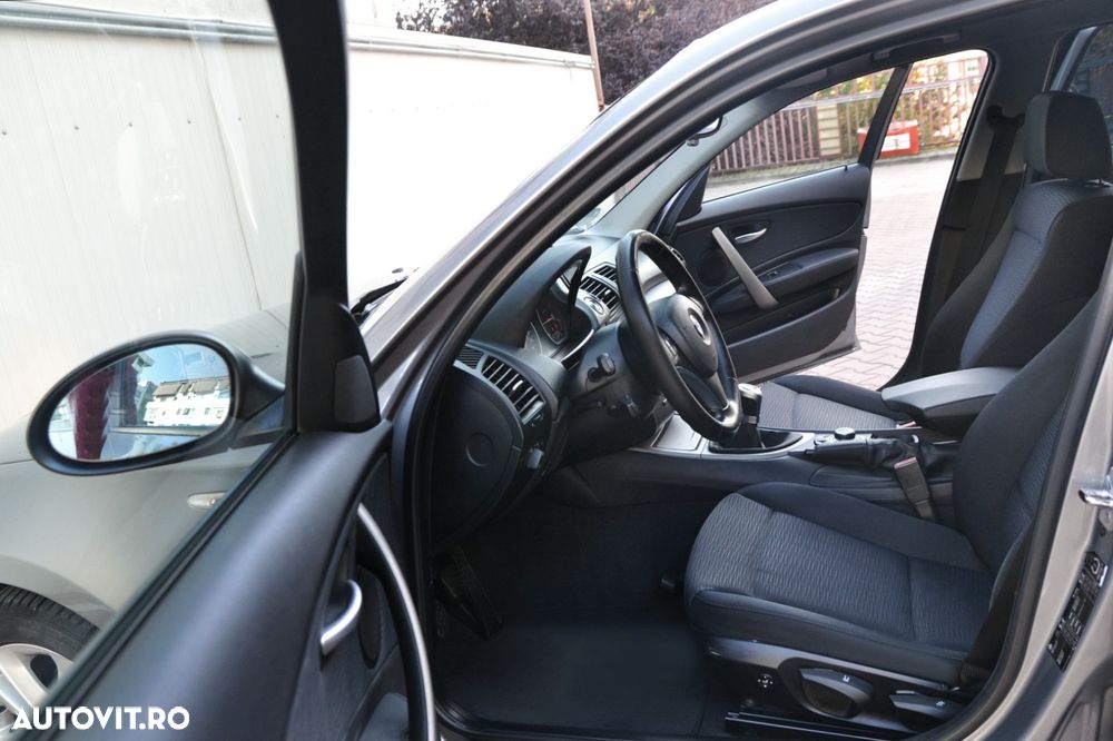 BMW Seria 1 118d DPF - 16