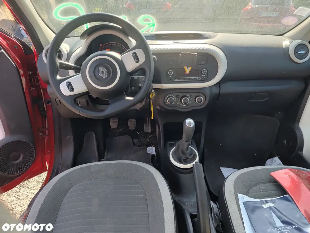 Renault Twingo SCe 70 Experience - 23