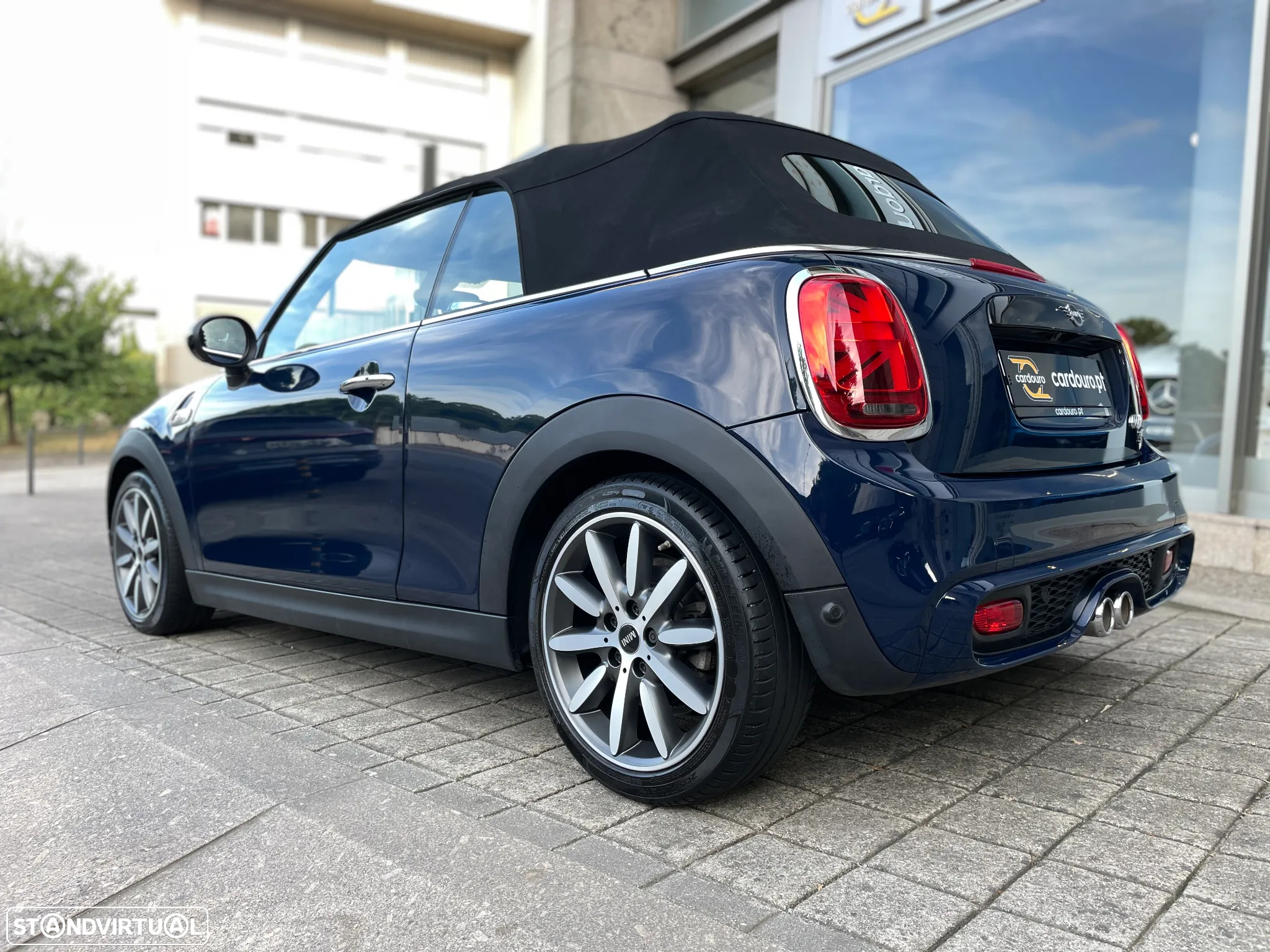 MINI Cabrio Cooper SD Auto - 10